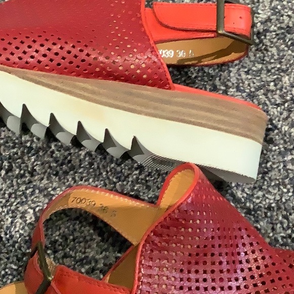 Everybody by MODA, 36.5, fits 7 to 7.5 - Picture 2 of 8